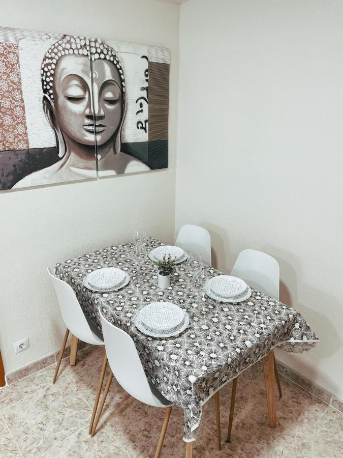 Apartamento Brisa Poniente Салоу Экстерьер фото