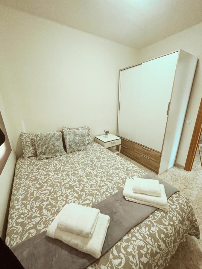 Apartamento Brisa Poniente Салоу Экстерьер фото